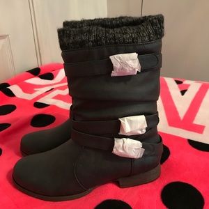 BRAND NEW!! justfab boots!